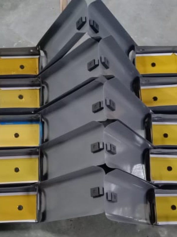 est control expert performing sanitization service gallery